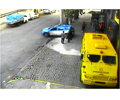 Sequestro de Vigilante de carro-forte em base de Transportadora de Valores no Rio de Janeiro
