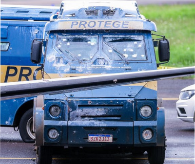 VÍDEO: “Tiveram uma facilitação local” , diz comandante da BM sobre assalto milionário a carro-forte em Caxias do Sul