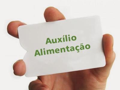 Bolsonaro sanciona com vetos lei que muda regras para o auxílio-alimentação e derruba saque após 60 dias