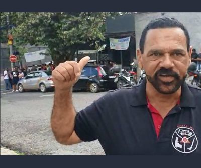 Trabalhadores revoltados com descaso da FIDELYS se unem e passam noite em claro na porta da empresa 