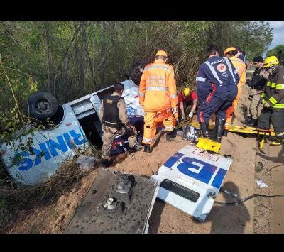 Acidente grave com carro forte da BRINKS base de Divinópolis, deixa vítima fatal.