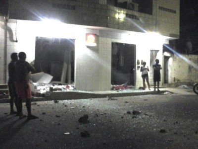 Pernambuco: bandidos explodem caixas eletrônicos em Chã de Alegria