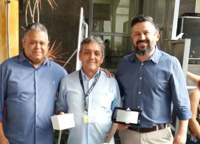 Vice-presidente do Sinttrav-MG é homenageado pela direção da Prosegur 