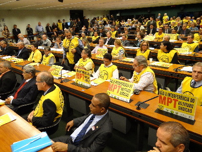 Audiência Pública contra a interferência do MPT nas entidades