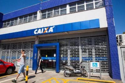 Após fim do prazo, trabalhadores não poderão mais sacar benefícios do FGTS