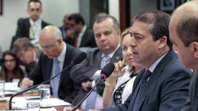 Será mesmo? Ministro garante que modernização da CLT mantém direitos 
