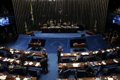 Fim do foro, reforma trabalhista e CPI da Previdência marcam semana no Senado
