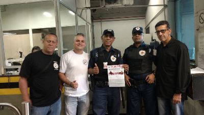 Vigilante da Confederal/BH recebe homenagem do Sinttrav