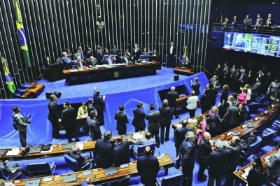 Reforma trabalhista em xeque