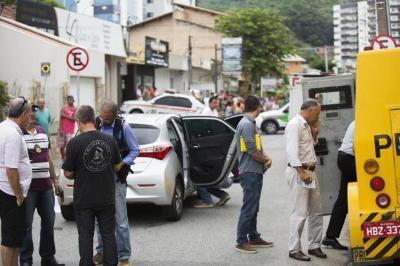 Vigilantes de carro forte são alvos de ataques em Florianópolis - SC