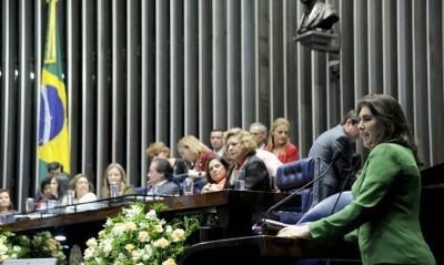 No dia da Mulher Senado aprova três projetos contra misoginia e violência