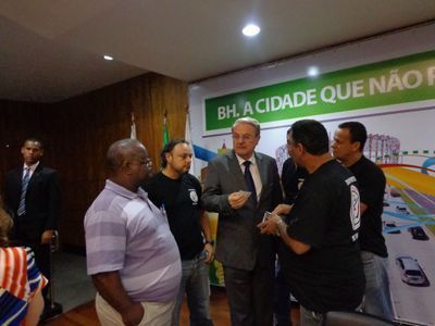 SINTTRAV-MG participa de encontro de sindicalistas com o prefeito de BH Márcio Lacerda