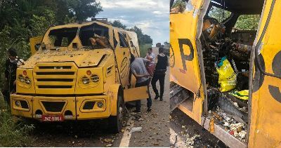 Assaltantes metralham e explodem carro-forte da Prosegur no Pará